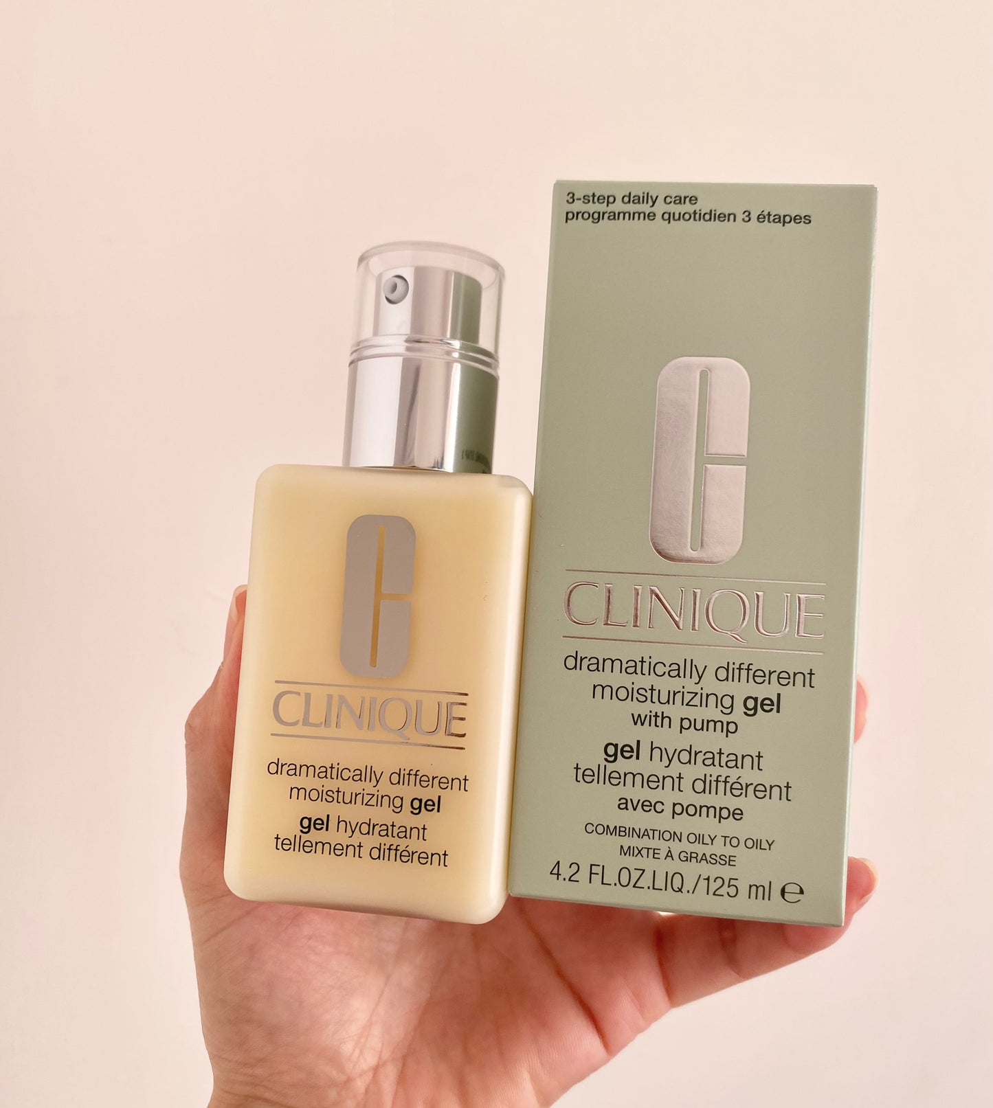 Clinique dramatically different moisturising gel with pump 125ml