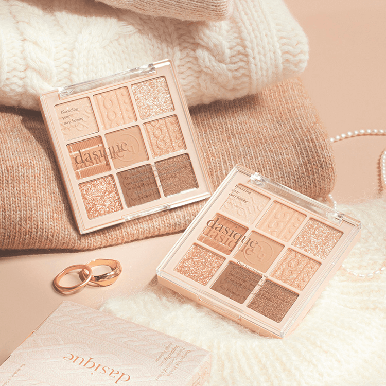 Dasique Eyeshadow Palette 15 Beige Knit