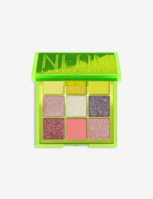 Huda Beauty neon eyeshadow palette