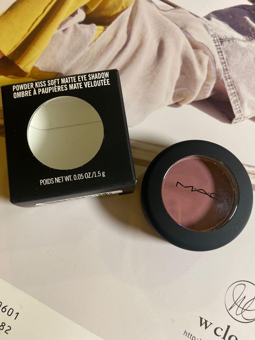 MAC powder kiss soft matte eye shadow #Ripened