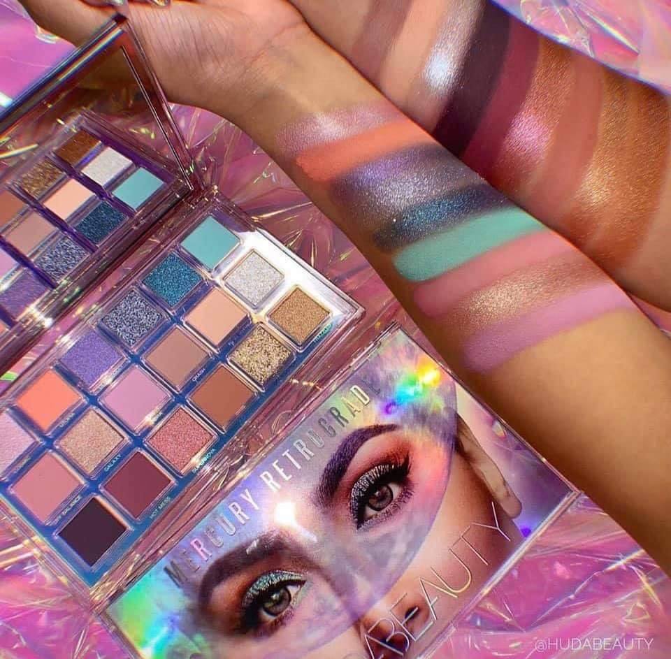 Huda beauty mercury eyeshadow palette