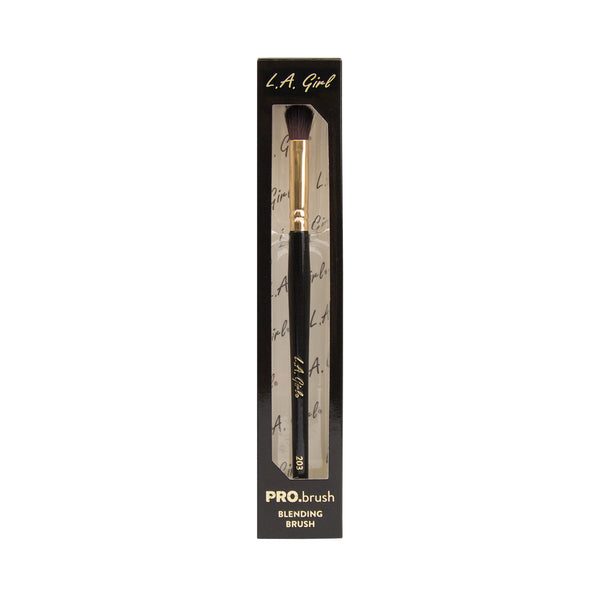 LA girl blending brush