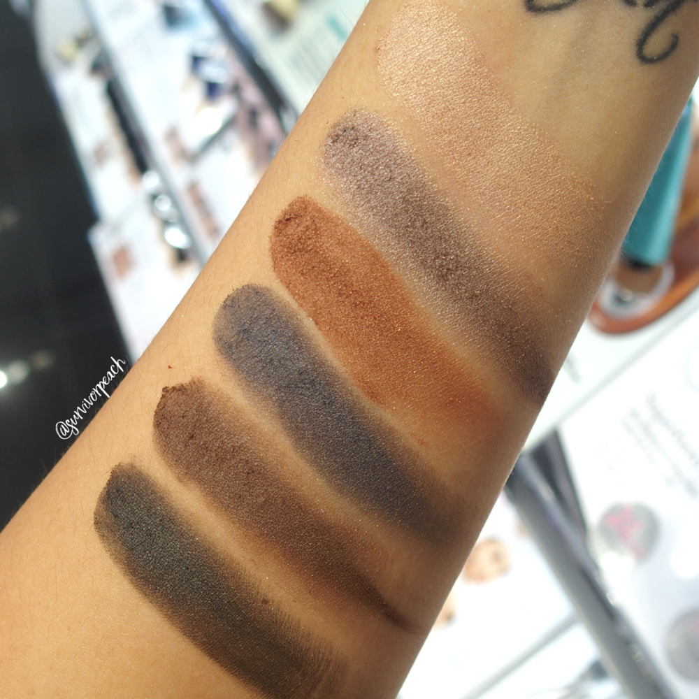 IT Cosmetics Superhero By Night Eyeshadow Palette