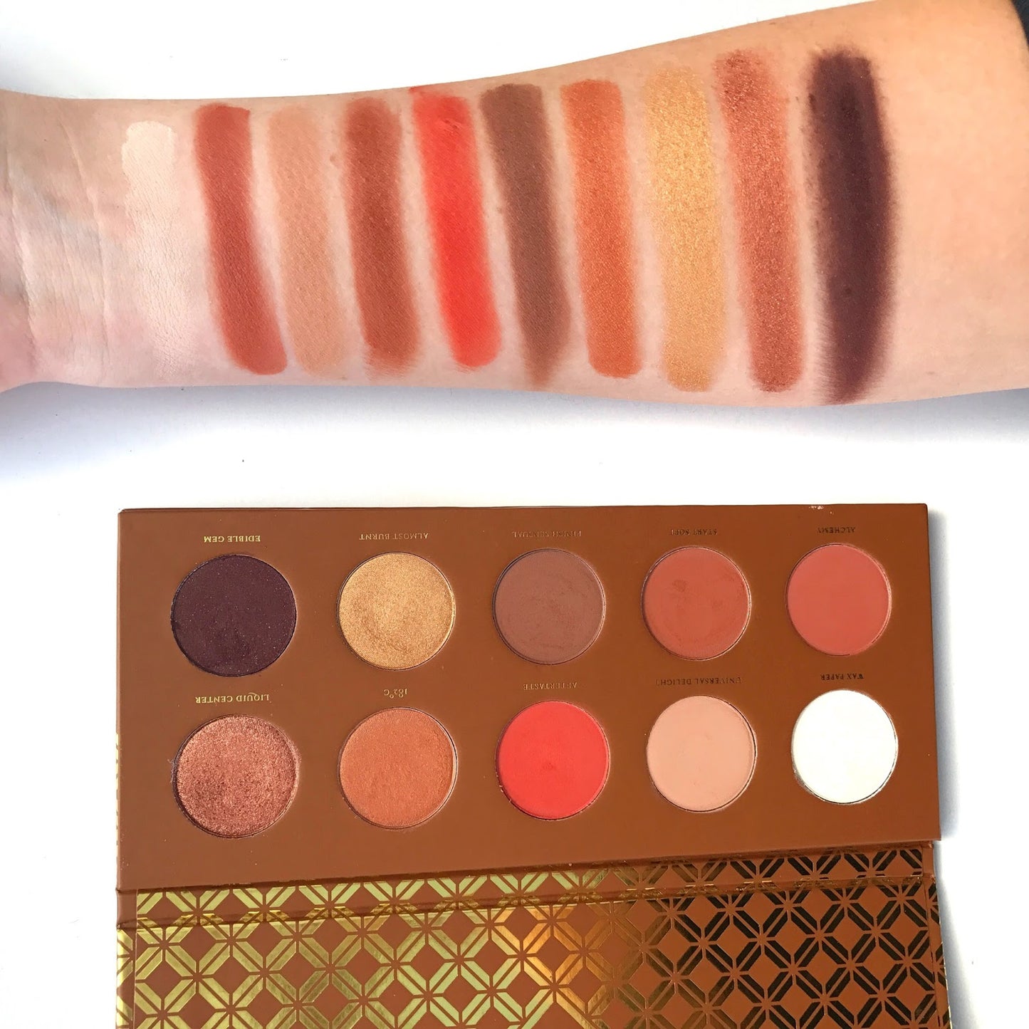 Zoeva caramel melange eyeshadow palette