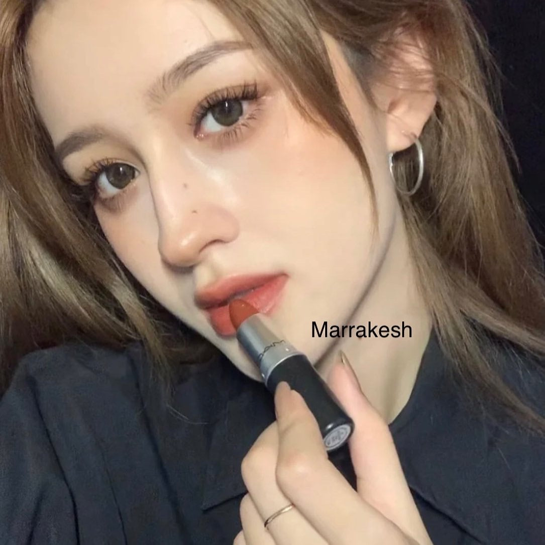 Mac matte lipstick(646 Marrakesh)