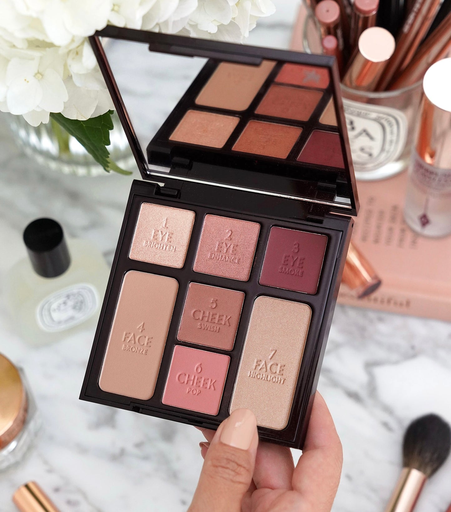 Charlotte tilbury instant eyeshadow palette #Sunset Dreamscape