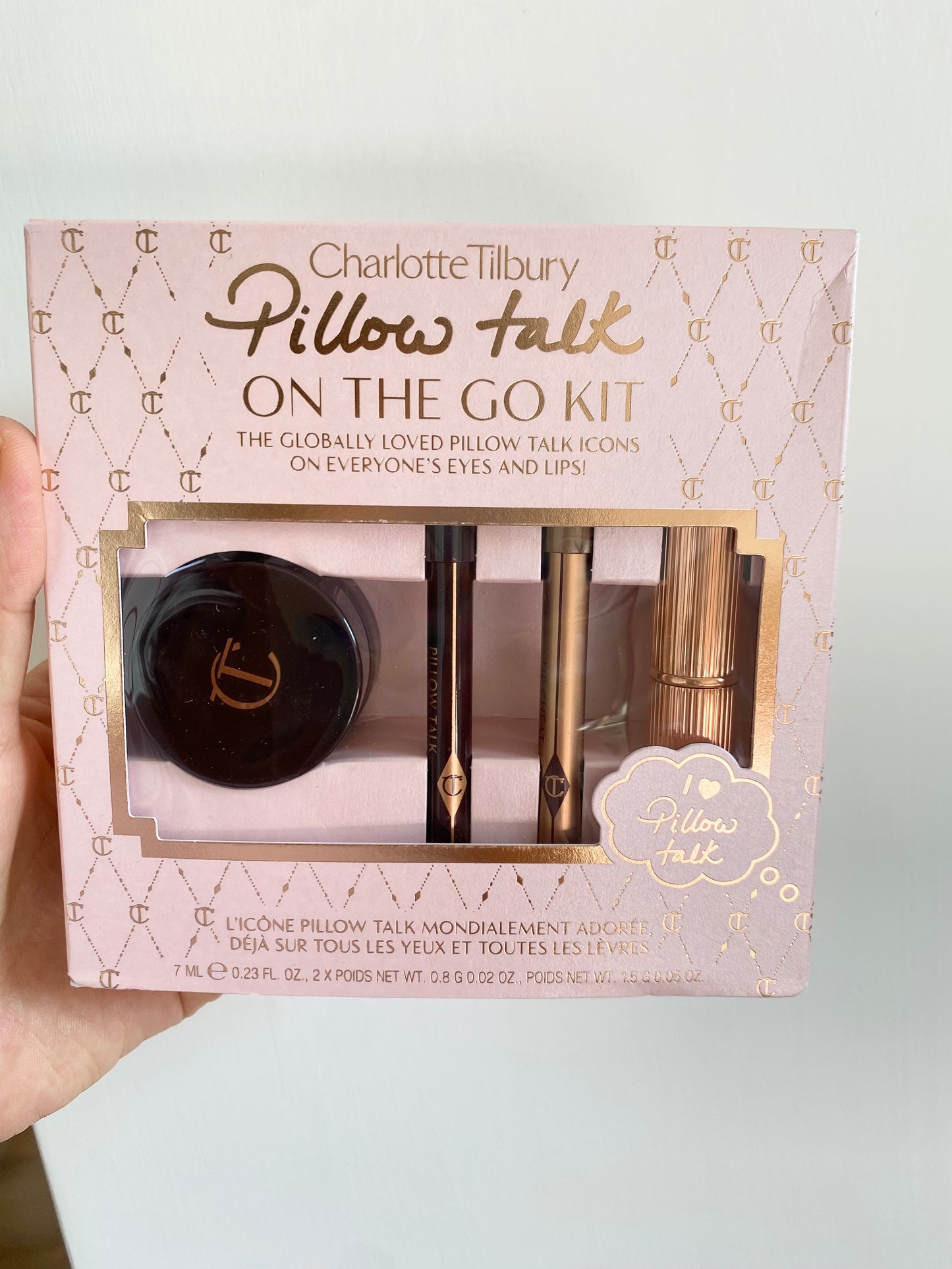 Charlotte Tilbury Pillow talk on the go kit