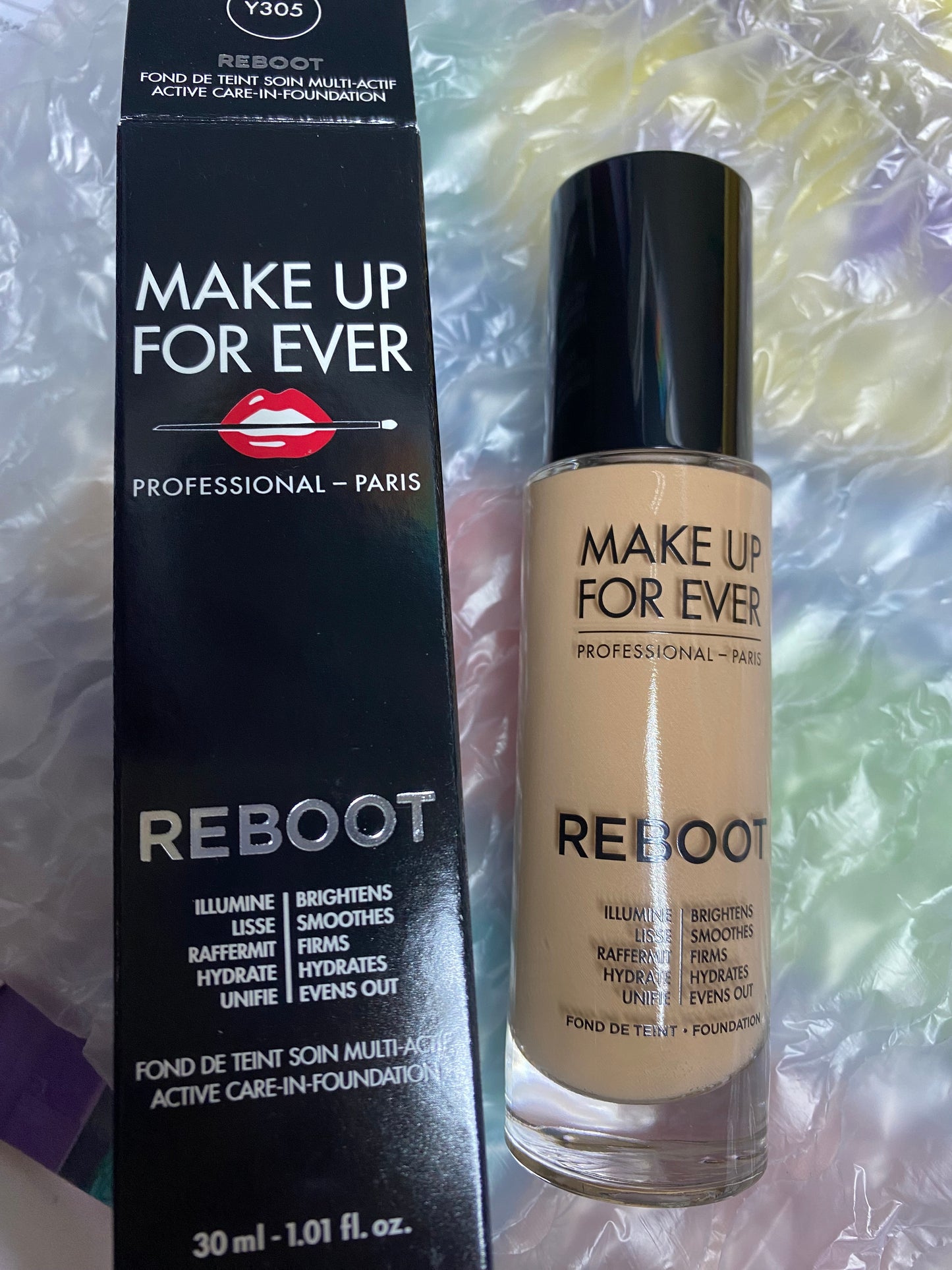 Make Up For Ever Reboot Foundation Y305