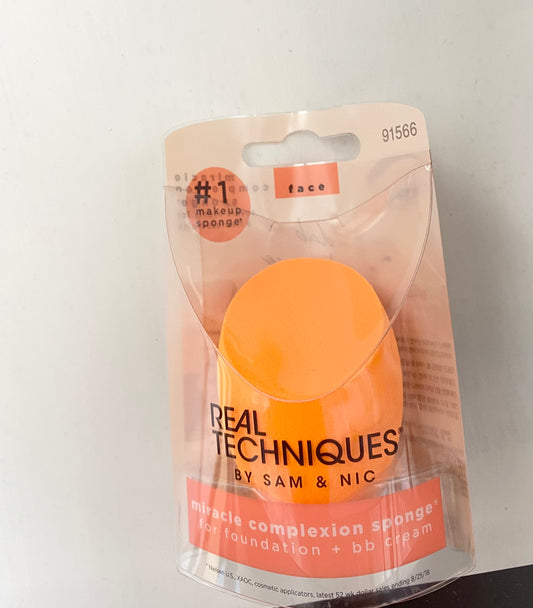 Real Techniques Miracle Complexion Sponge