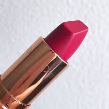 CHARLOTTE TILBURY MATTE REVOLUTION lipstick #The Queen