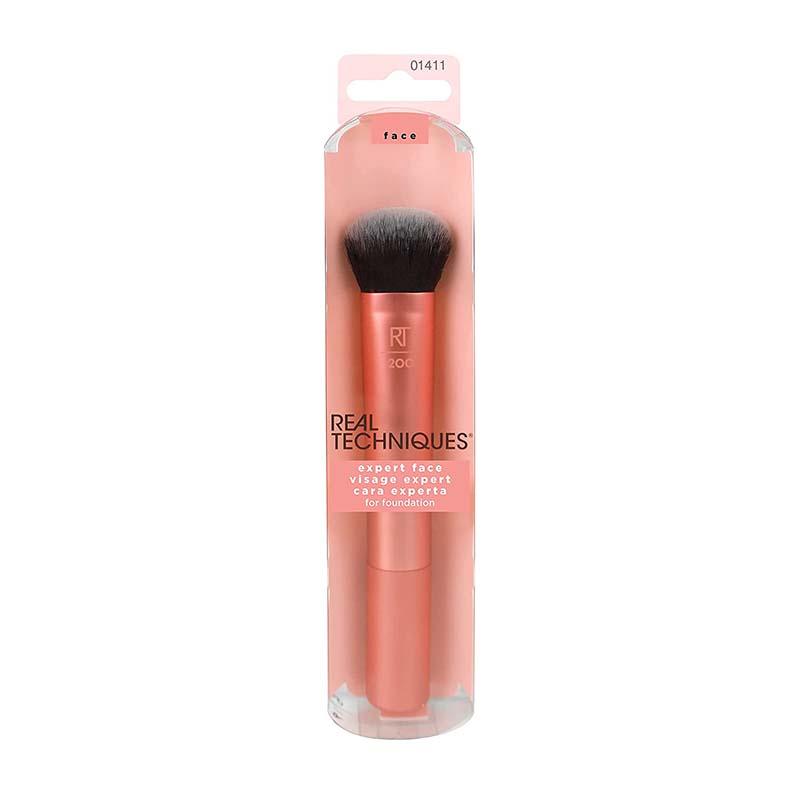 Real Techniques expert face brush for foundation
