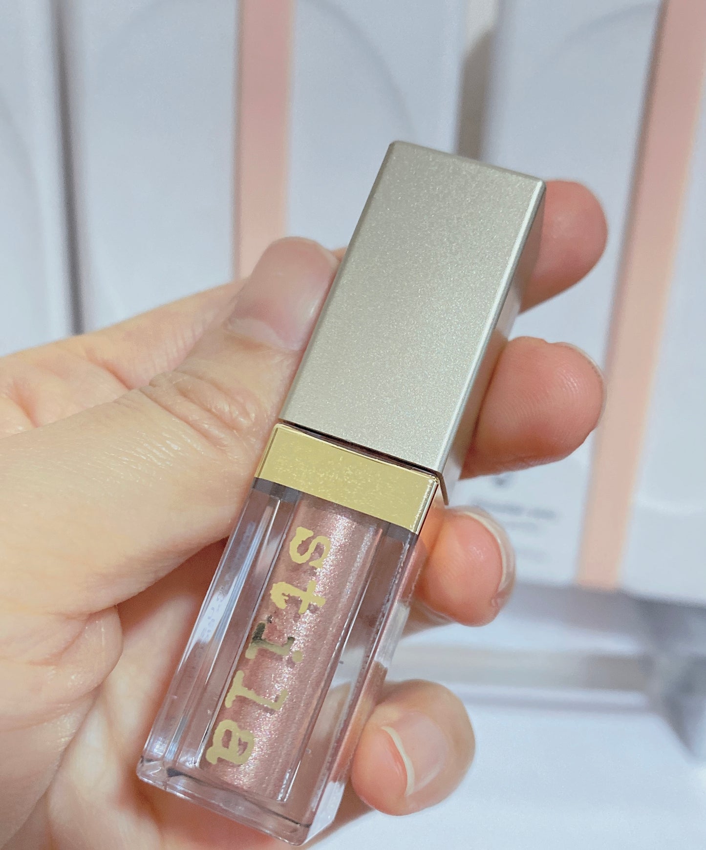 Stila Glitter & Glow Liquid EyeShadow #emblish mini (no box)