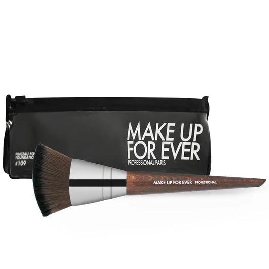 Make up for ever HD skin foundation brush 109